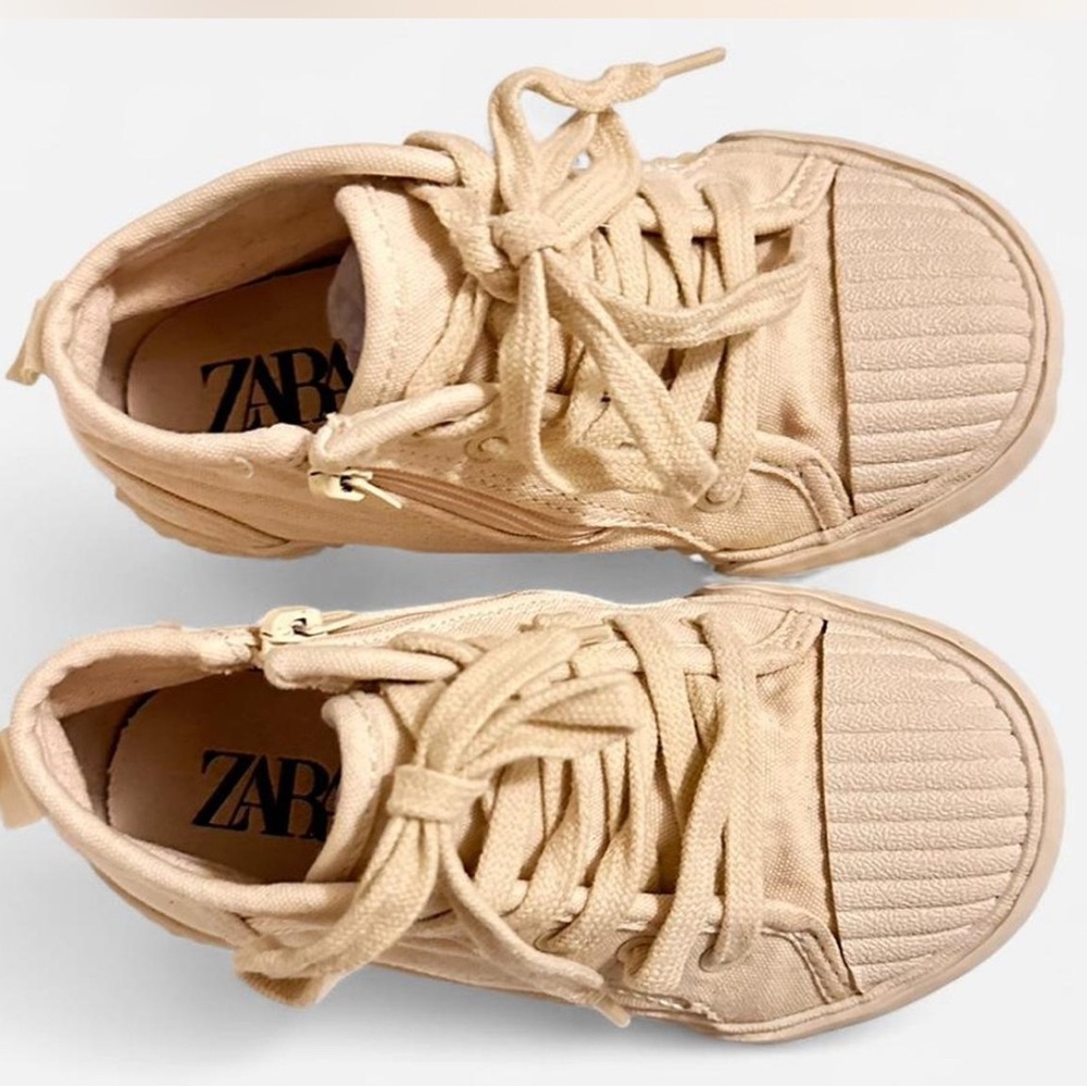 Zara Kids Sneakers in Beige